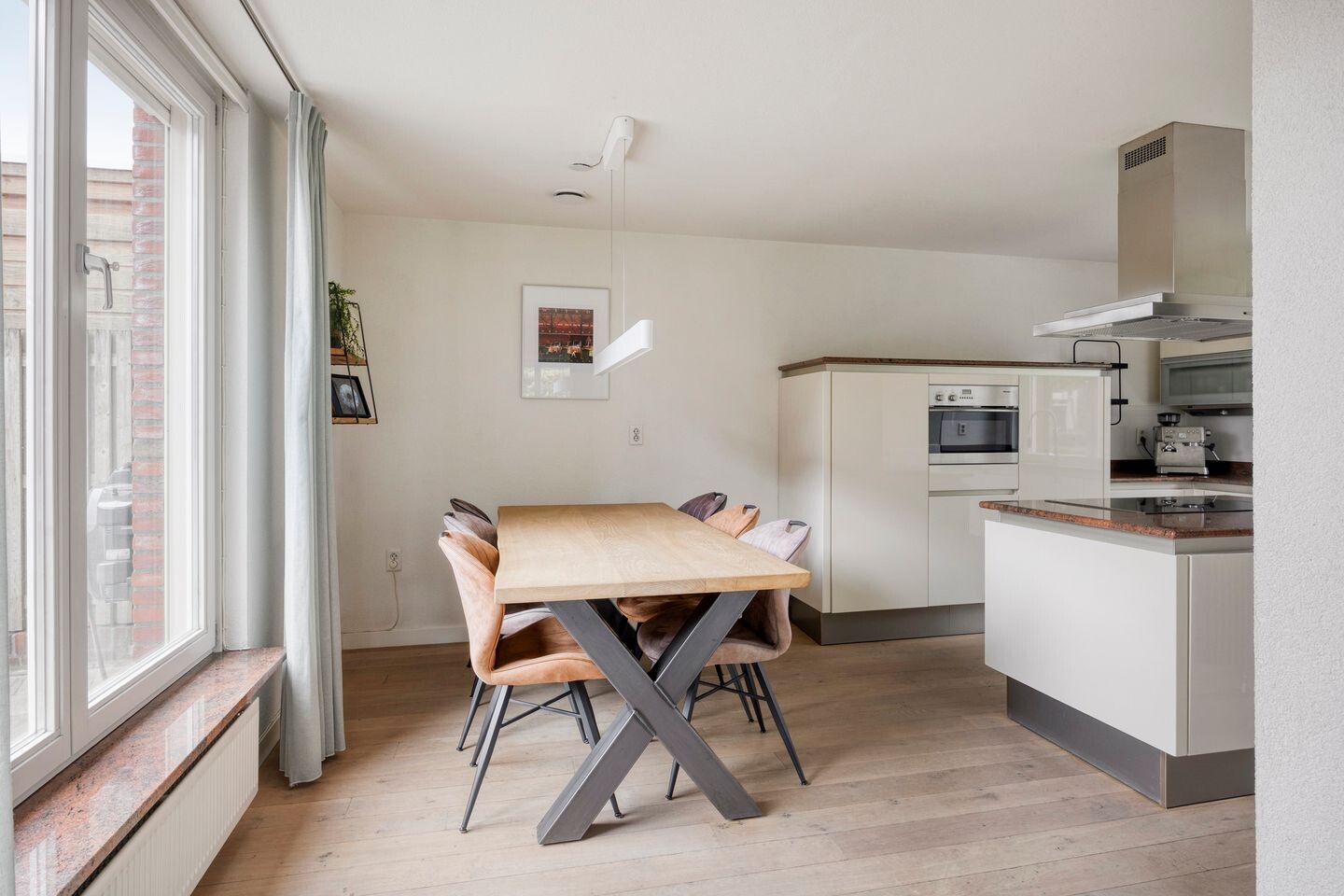 Twee-onder-één-kap te koop: Boomsehoeve 1, Helmond