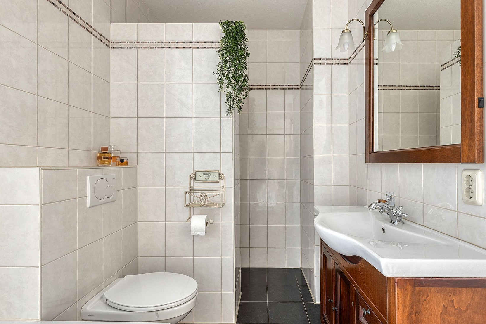 Tussenwoning te koop: Herselsestraat 25, Helmond