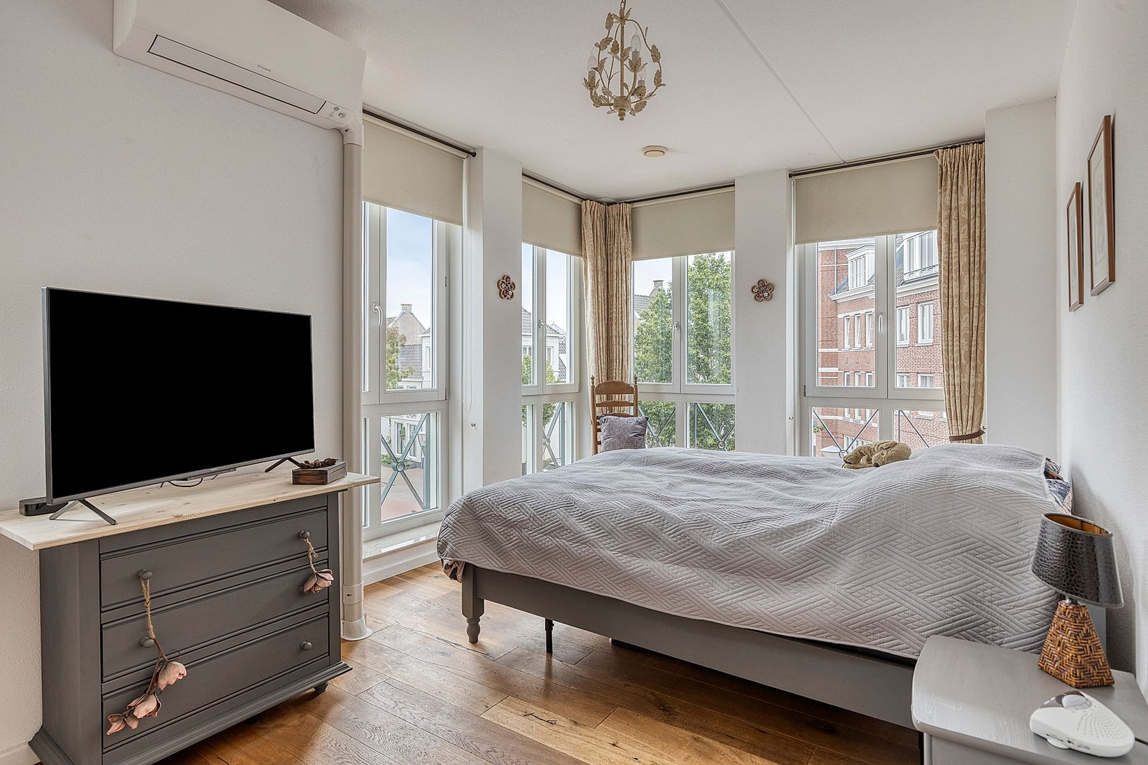 Tussenwoning te koop: Herselsestraat 25, Helmond
