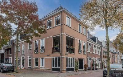 Middellaan 38