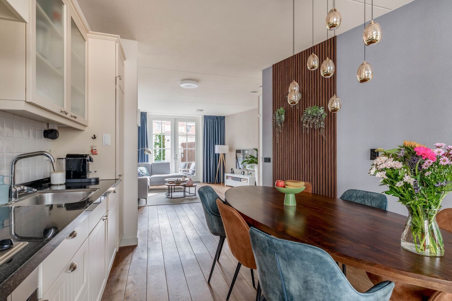Tussenwoning te koop: Herenlaan 5, Helmond