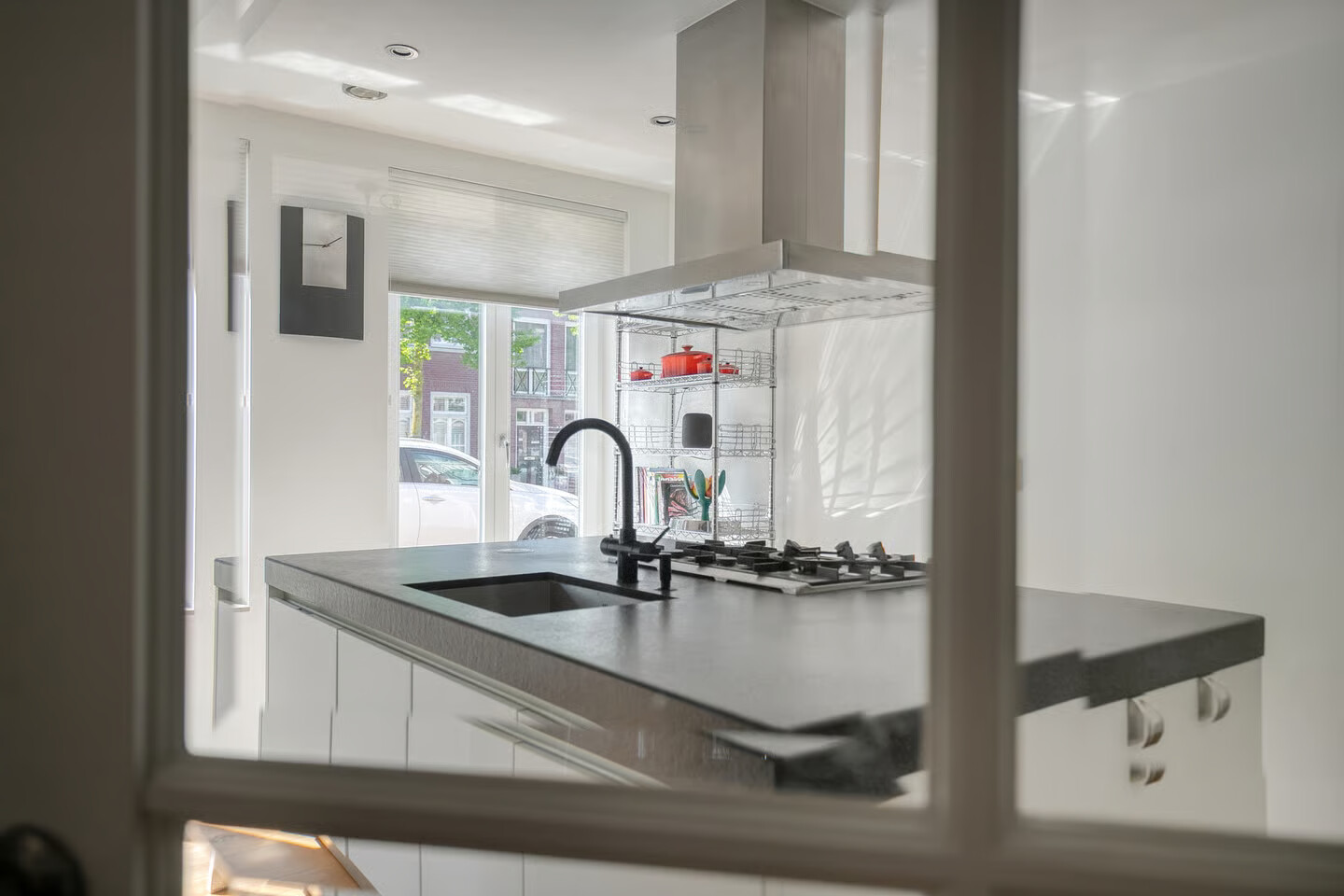 Tussenwoning te koop: Herenlaan 50, Helmond