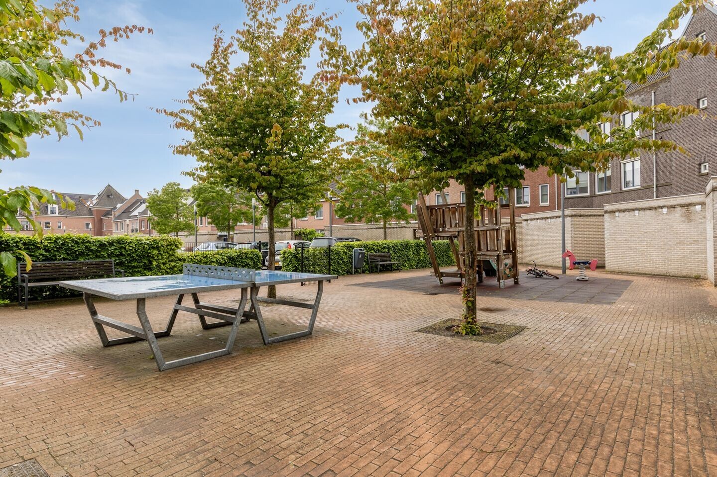 Tussenwoning te koop: Statenlaan 98, Helmond