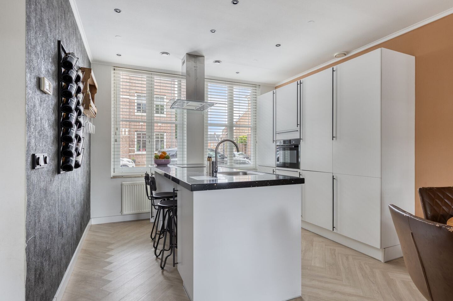 Tussenwoning te koop: Statenlaan 98, Helmond
