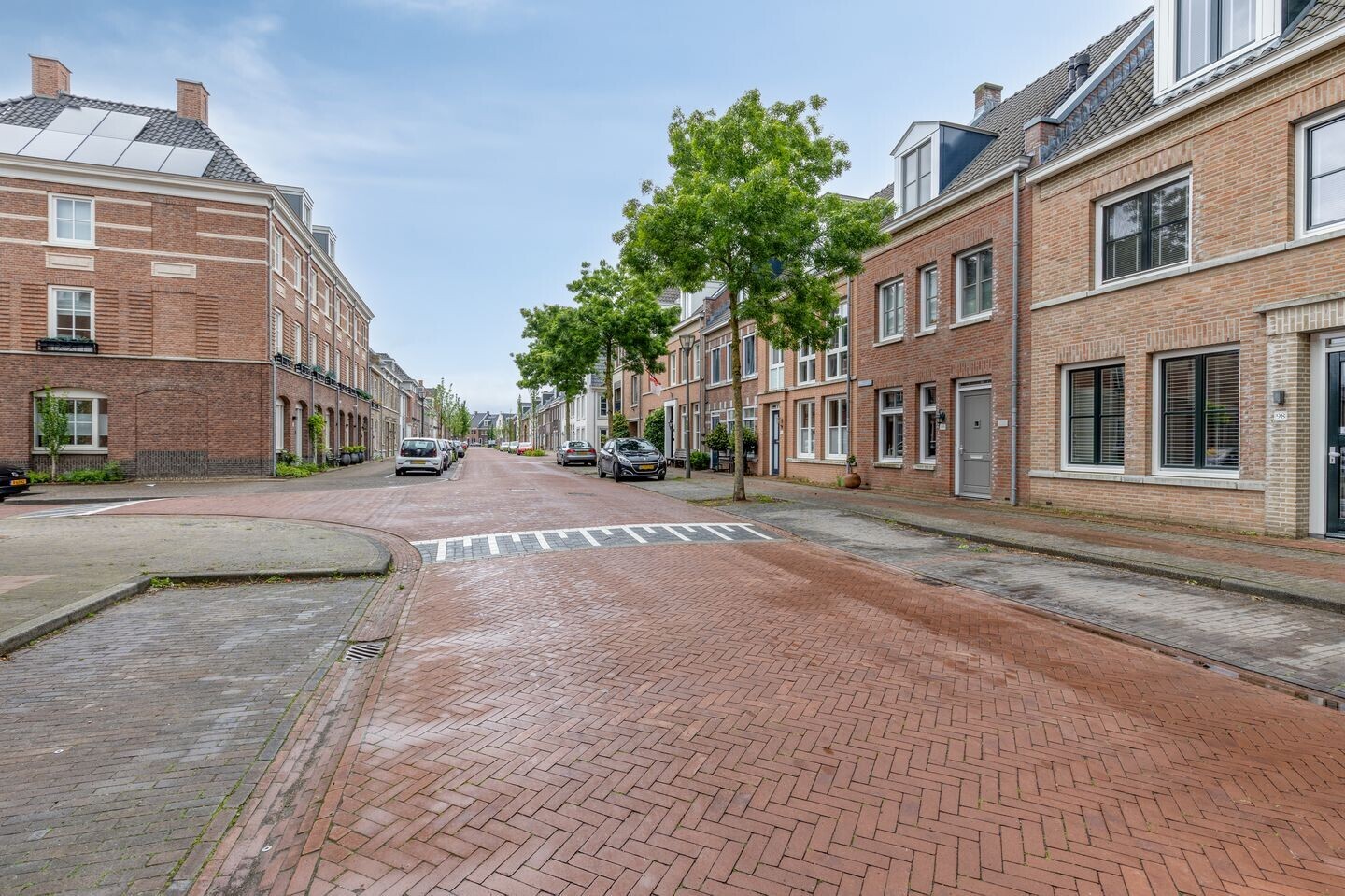 Tussenwoning te koop: Statenlaan 98, Helmond