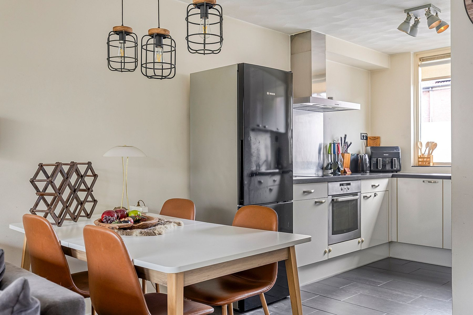 Hoekwoning te koop: Drenthehof 80, Helmond