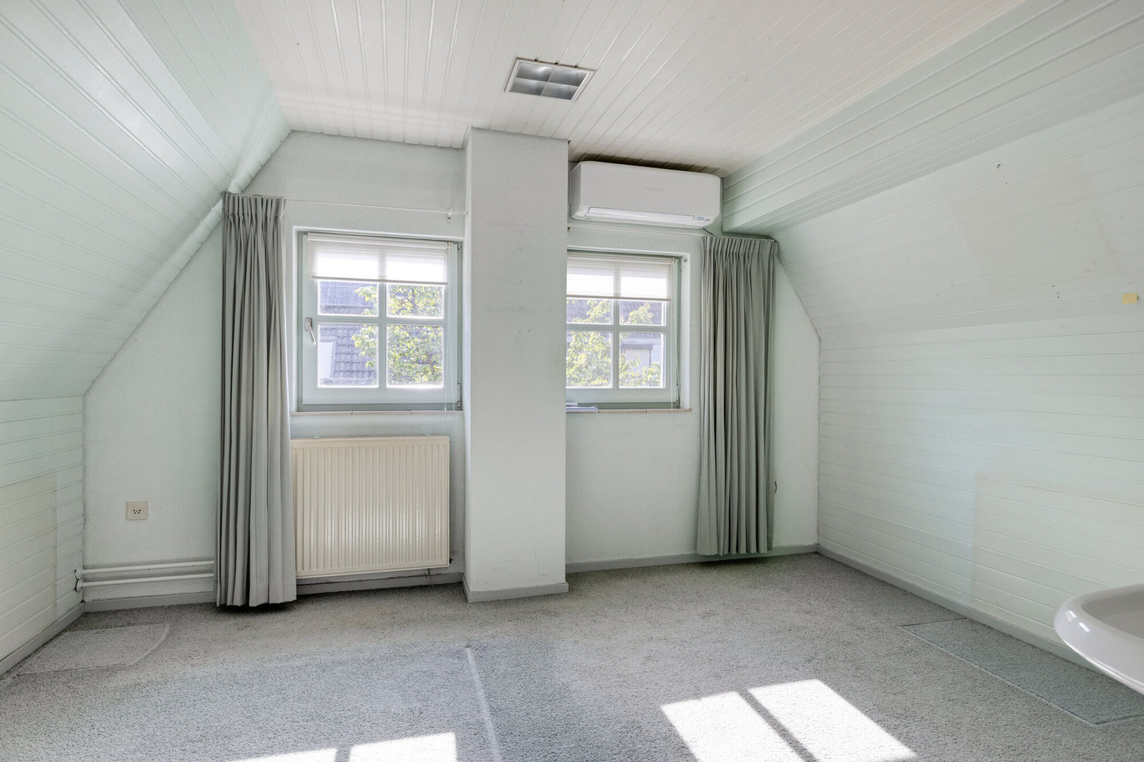 Vrijstaande woning te koop: Dr. Knippenberghof 2, Helmond