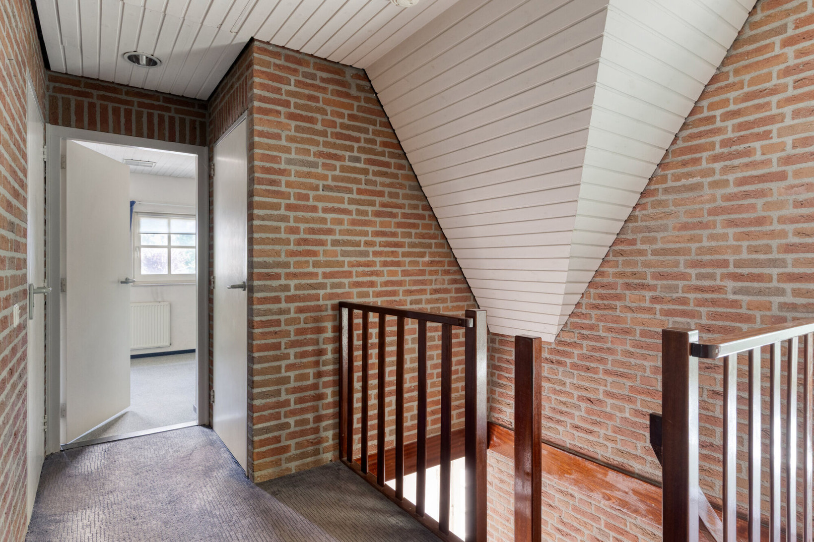 Vrijstaande woning te koop: Dr. Knippenberghof 2, Helmond