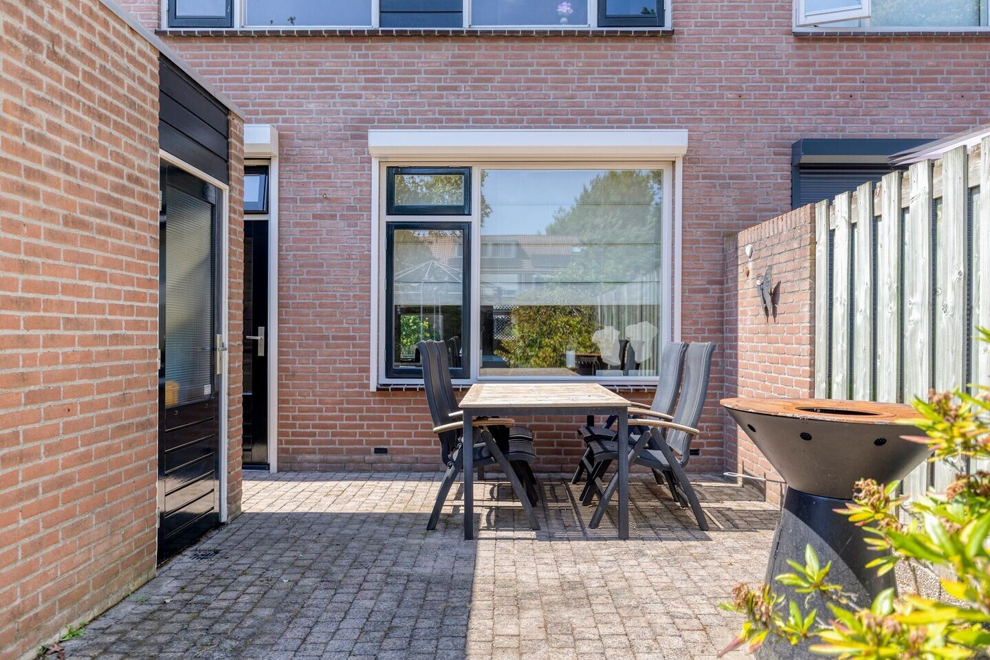 Tussenwoning te koop: Scheerderhof 25, Helmond