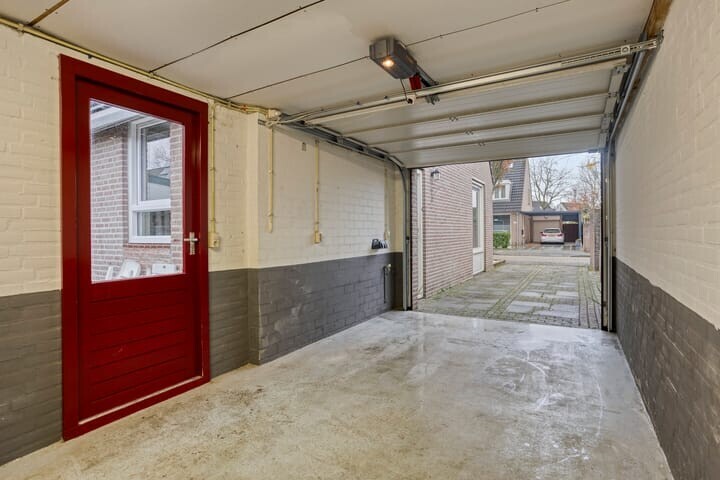 Hoekwoning te koop: Betuwehof 44, Helmond