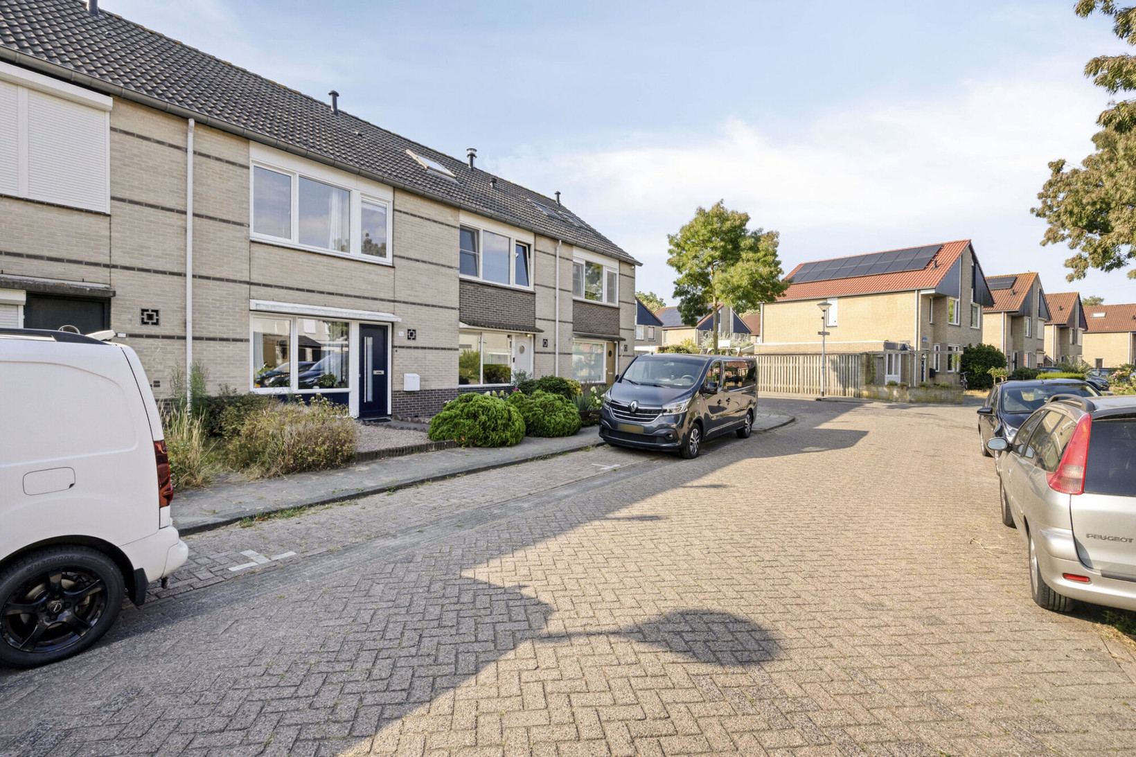 Tussenwoning te koop: Gooisehof 76, Helmond