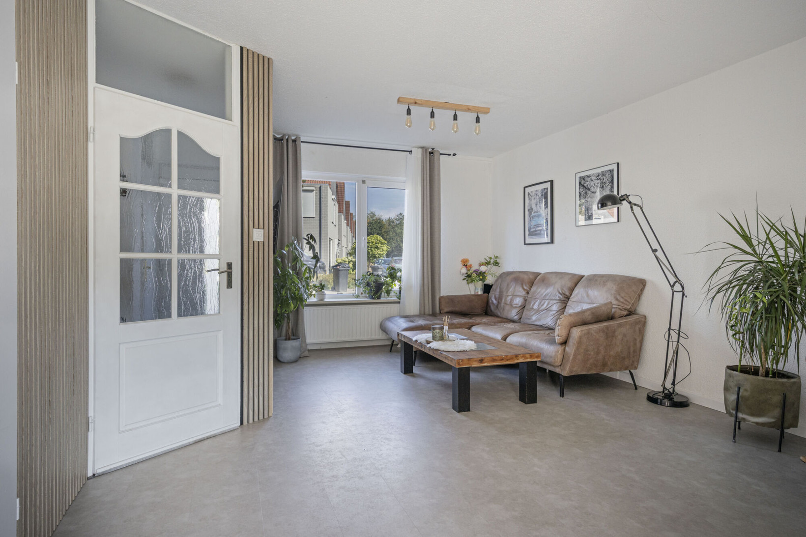 Tussenwoning te koop: Gooisehof 76, Helmond