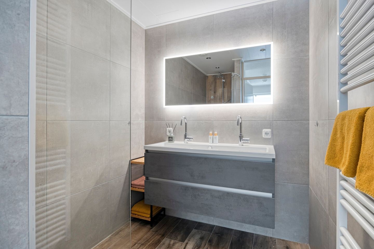 Tussenwoning te koop: Waterleliesingel 21, Helmond