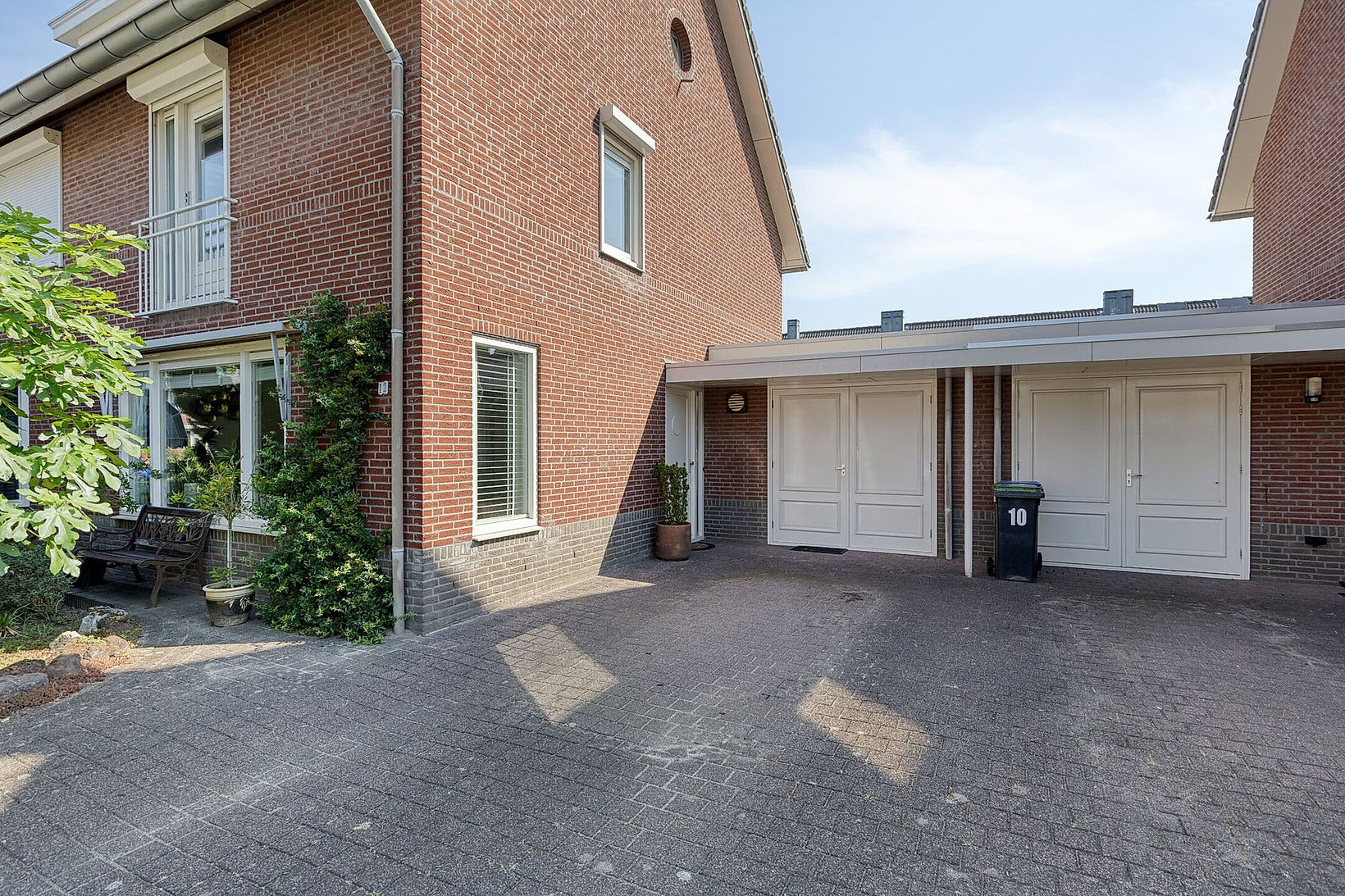 Tussenwoning te koop: Vilsterendreef 12, Helmond