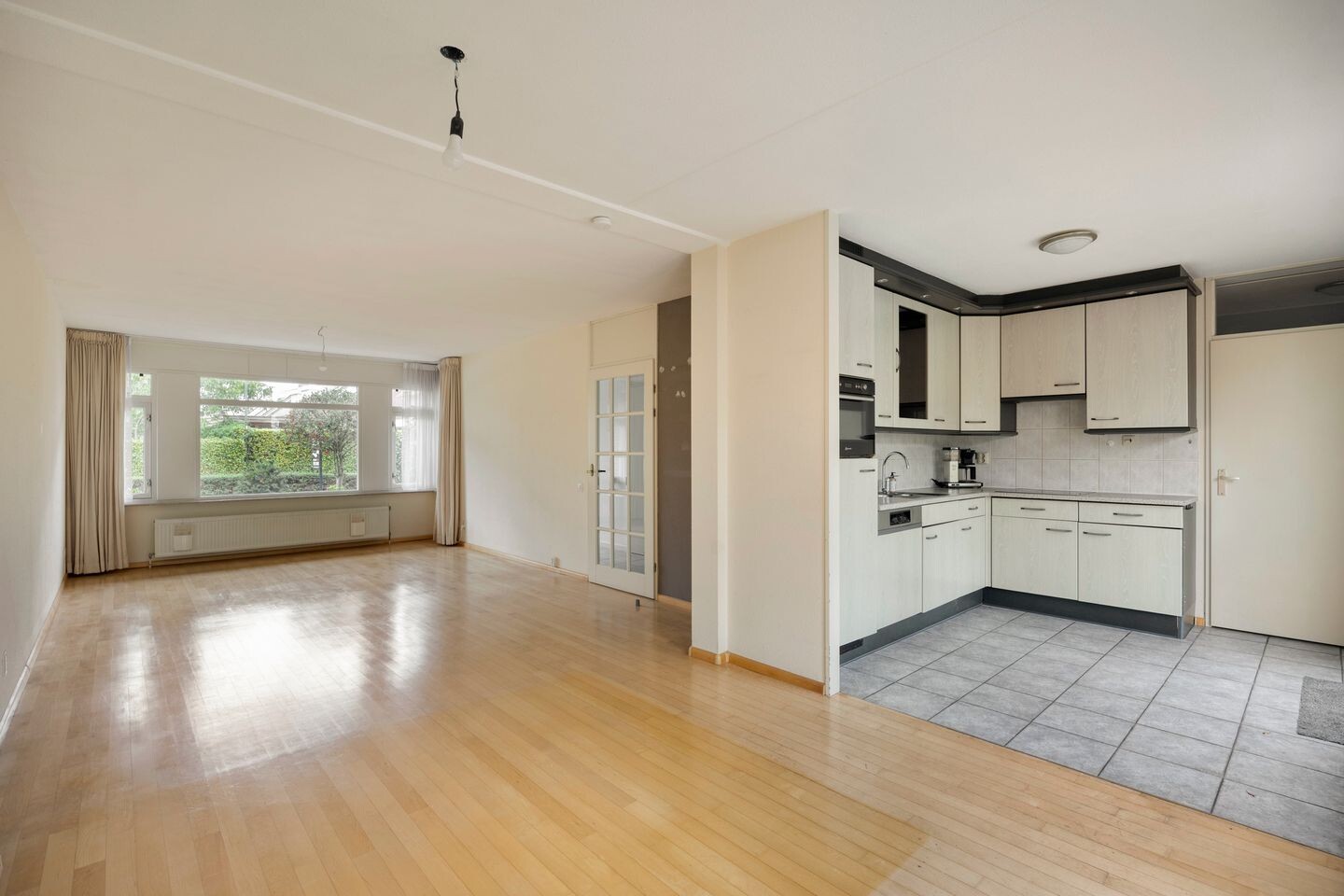 Tussenwoning te koop: Rhulenhofweide 48, Helmond