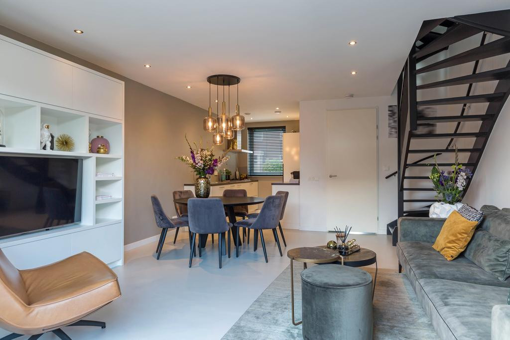 Tussenwoning te koop: Avondrood 27, Someren