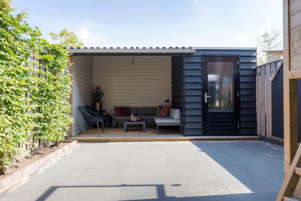 Tussenwoning te koop: Avondrood 27, Someren