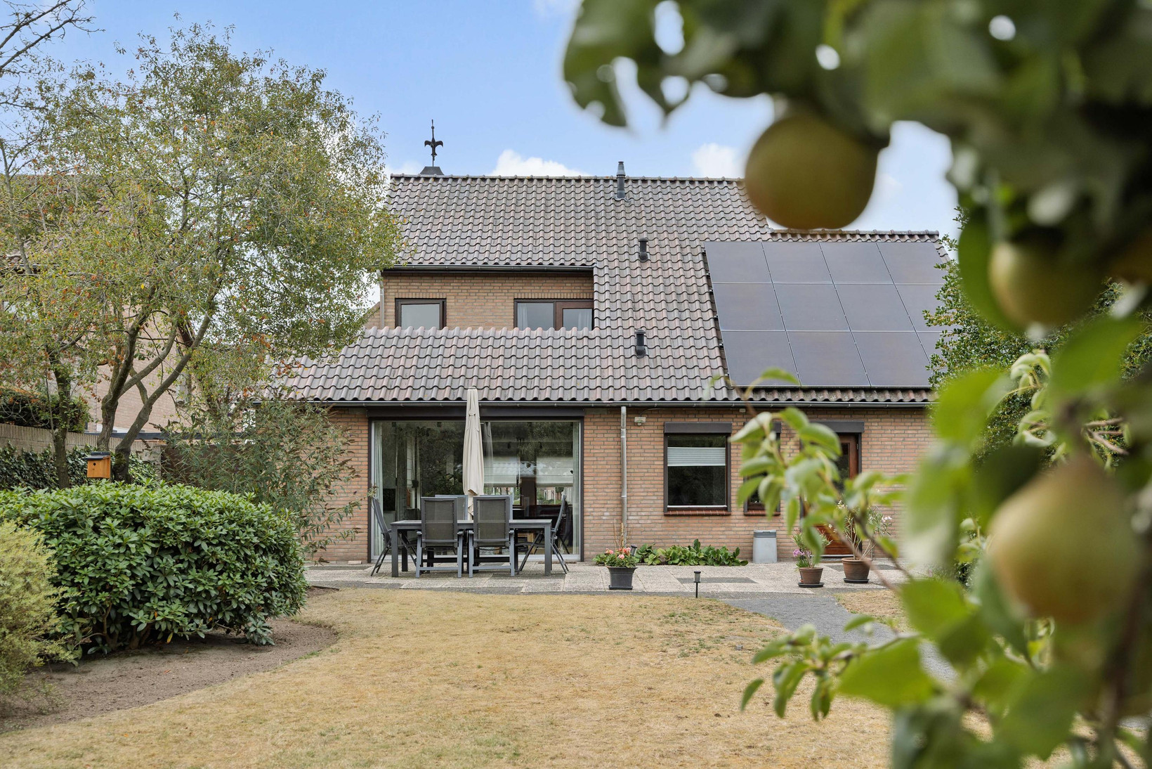 Twee-onder-één-kap te koop: Boerenkamplaan 159, Someren