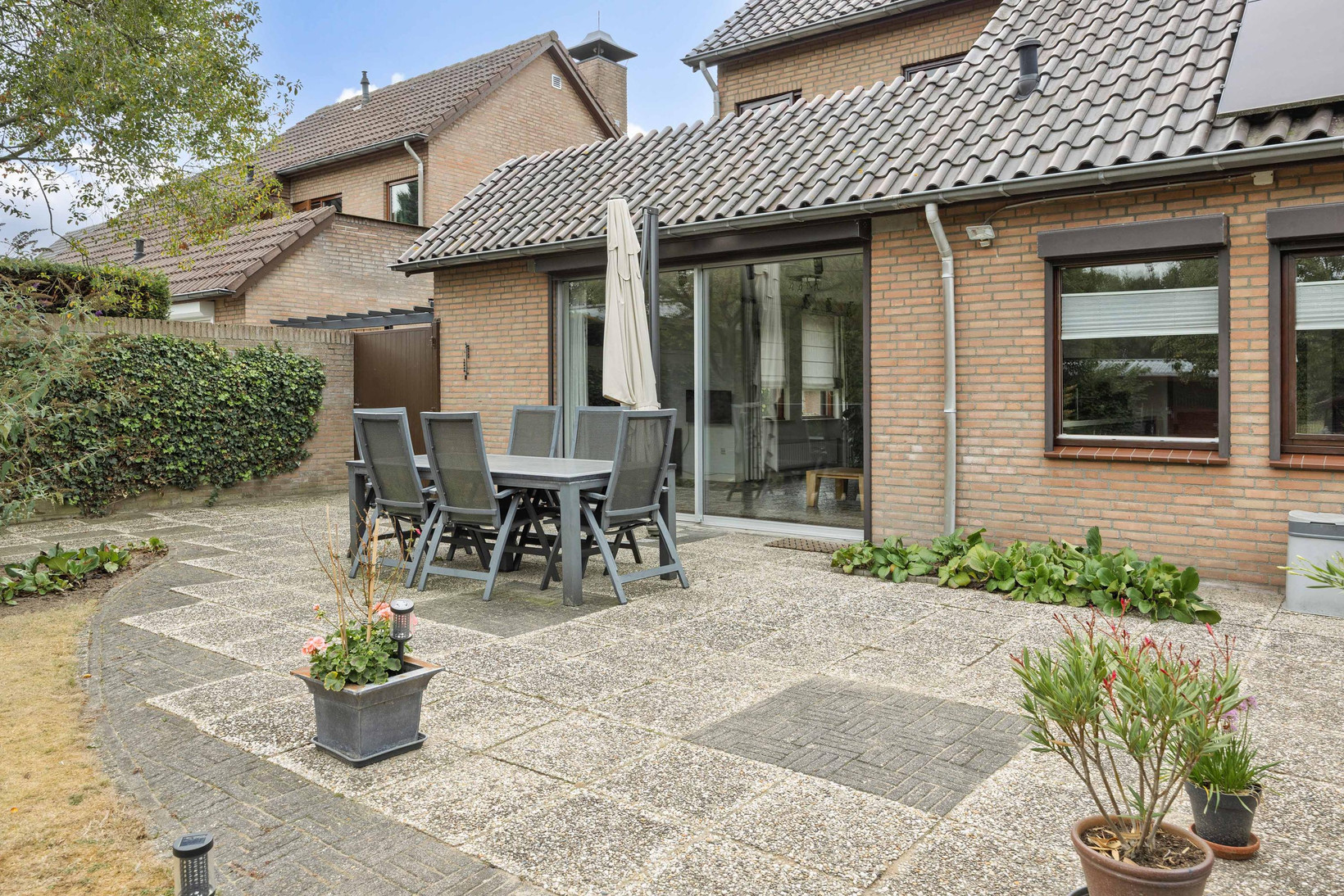 Twee-onder-één-kap te koop: Boerenkamplaan 159, Someren