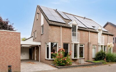 Hoevenstraat 28