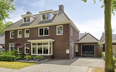 Kluisstraat 43