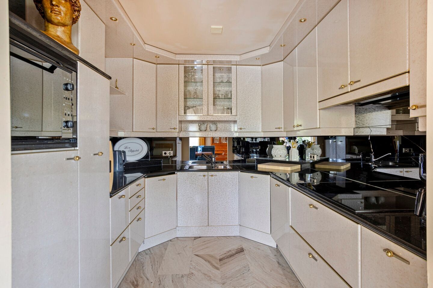 Appartement te koop: Marktstraat 107, Mierlo