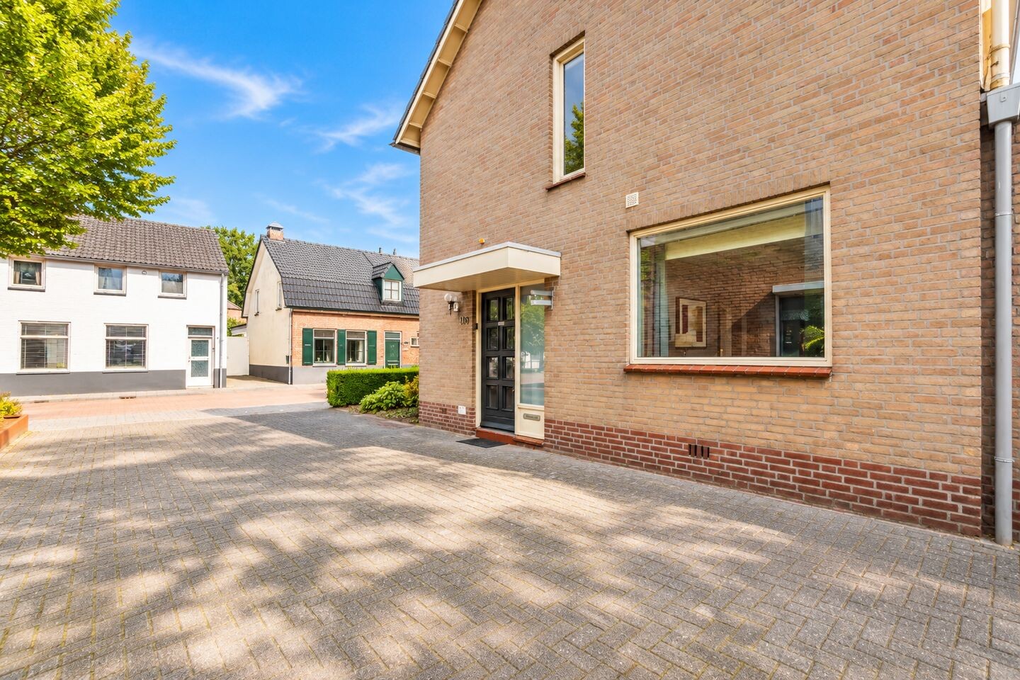 Twee-onder-één-kap te koop: Dorpsstraat 108, Mierlo