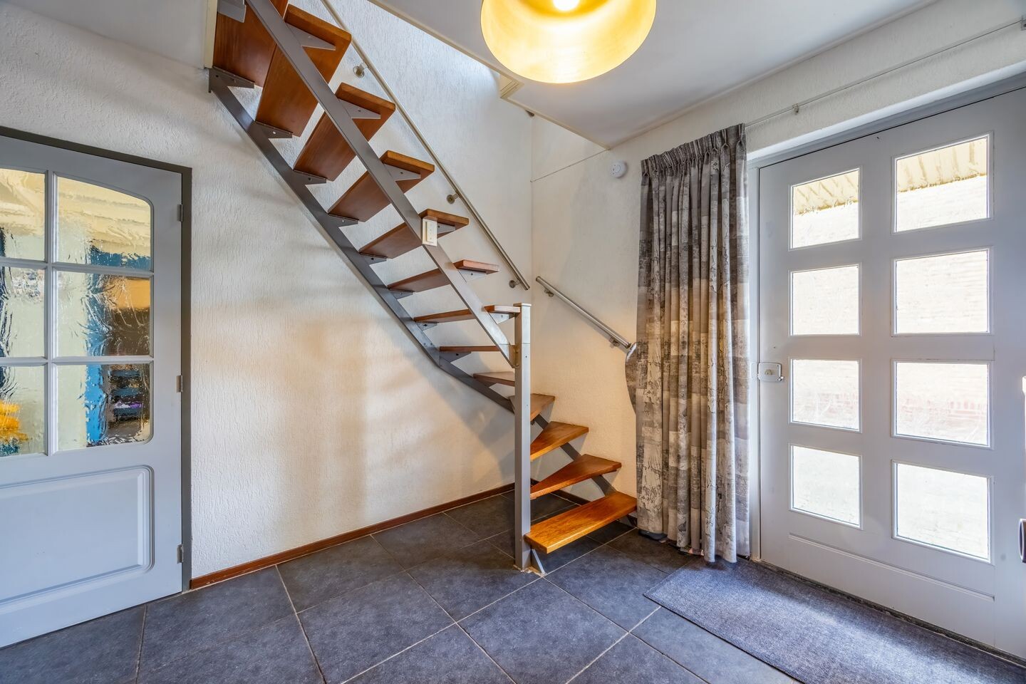 Twee-onder-één-kap te koop: Dorpsstraat 108, Mierlo