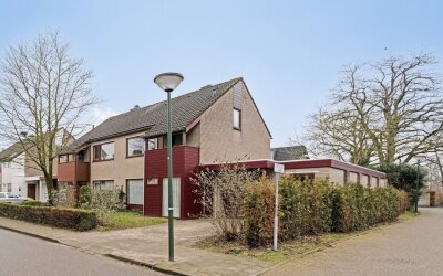 Langenakker 57