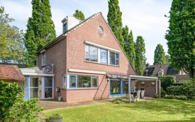 Burgemeester van Lokvenstraat 115