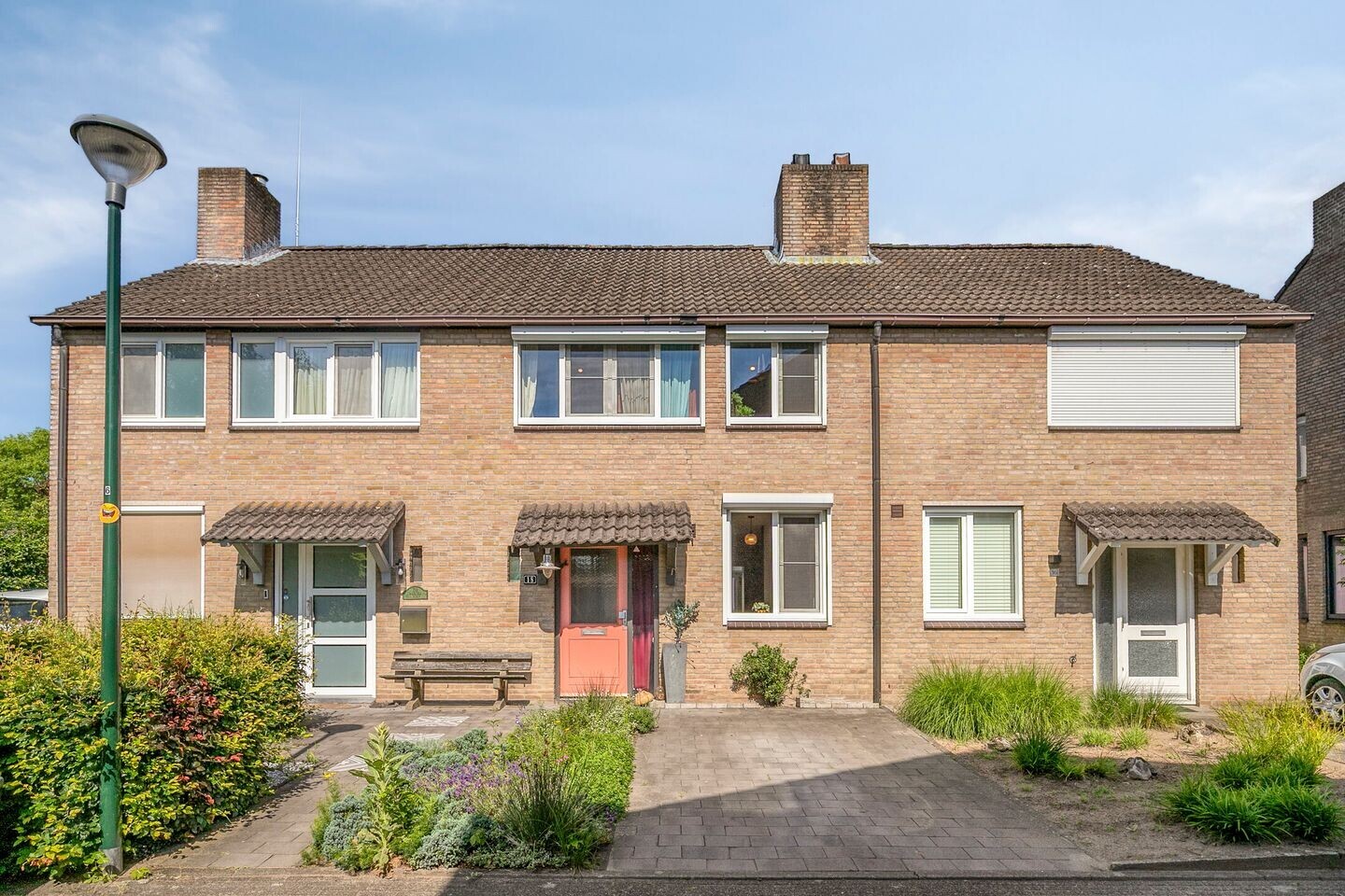 Tussenwoning te koop: Lisdodde 18, Mierlo