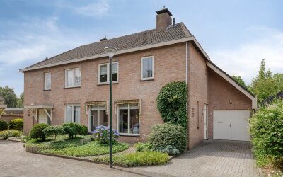 Hoefblad 28