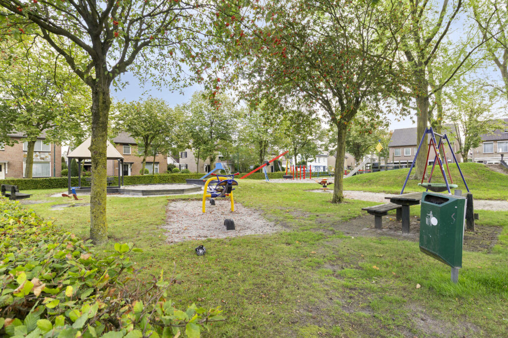 Vrijstaande woning te koop: Julianastraat 41, Mariahout