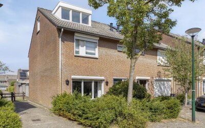 De Vuurdoorn 12