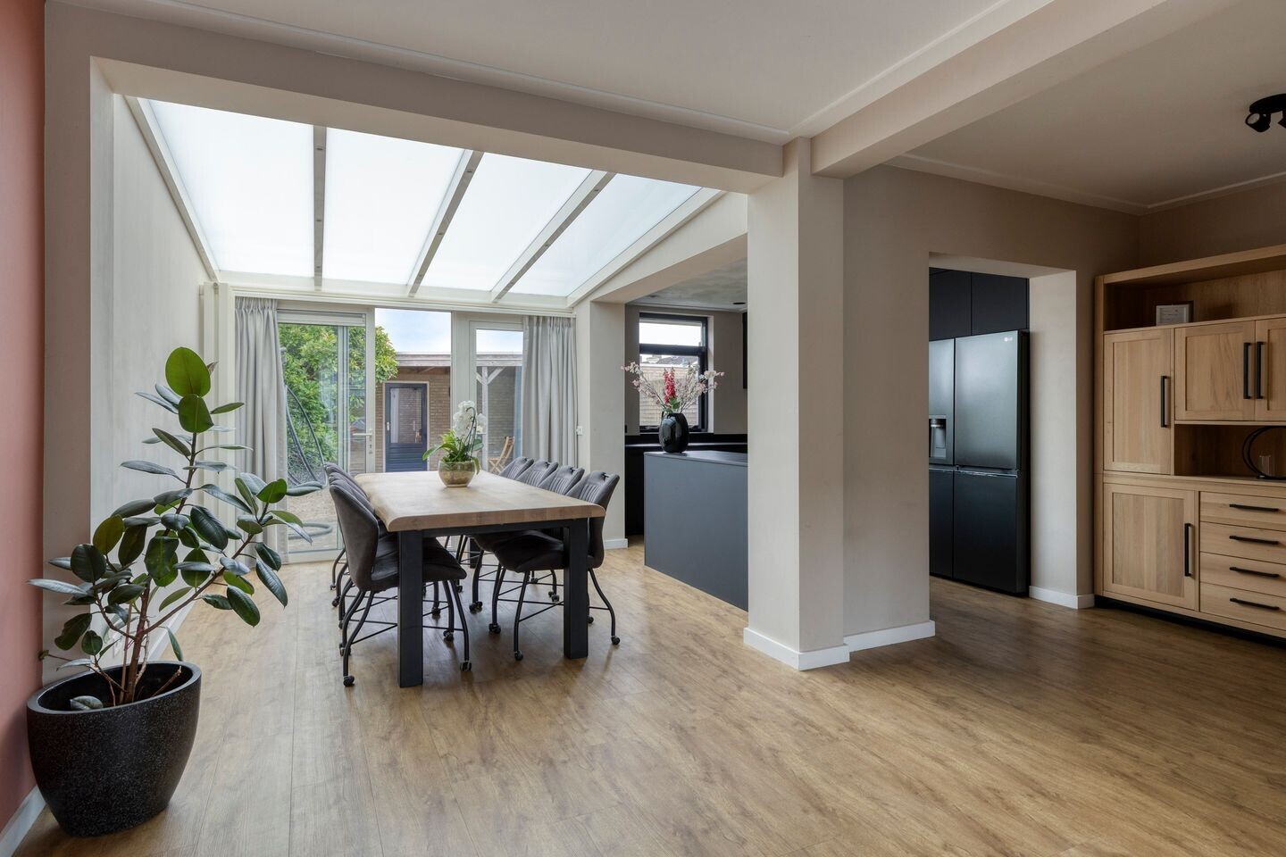 Tussenwoning te koop: Otterweg 28, Beek En Donk