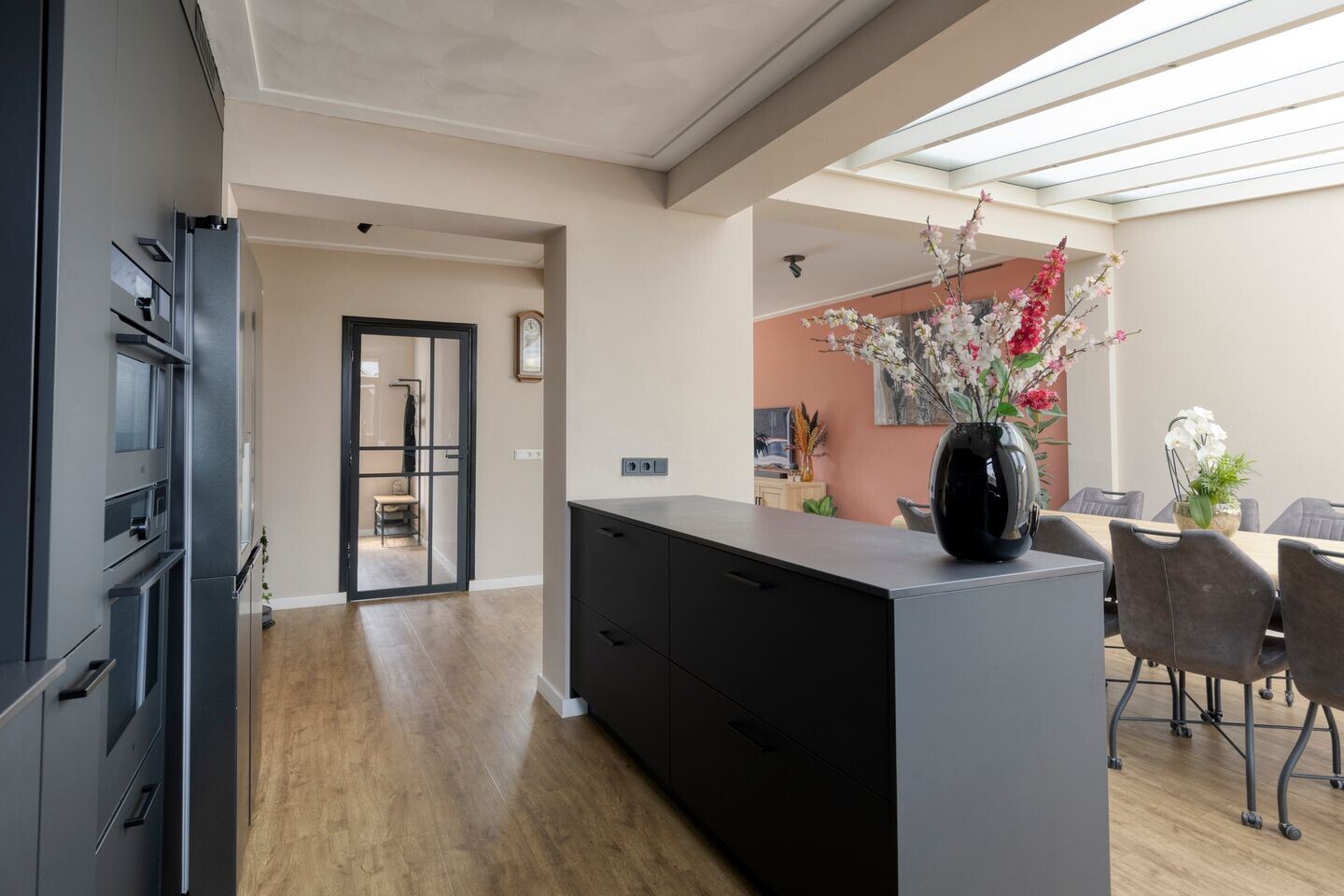 Tussenwoning te koop: Otterweg 28, Beek En Donk