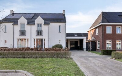 Middenakker. 16