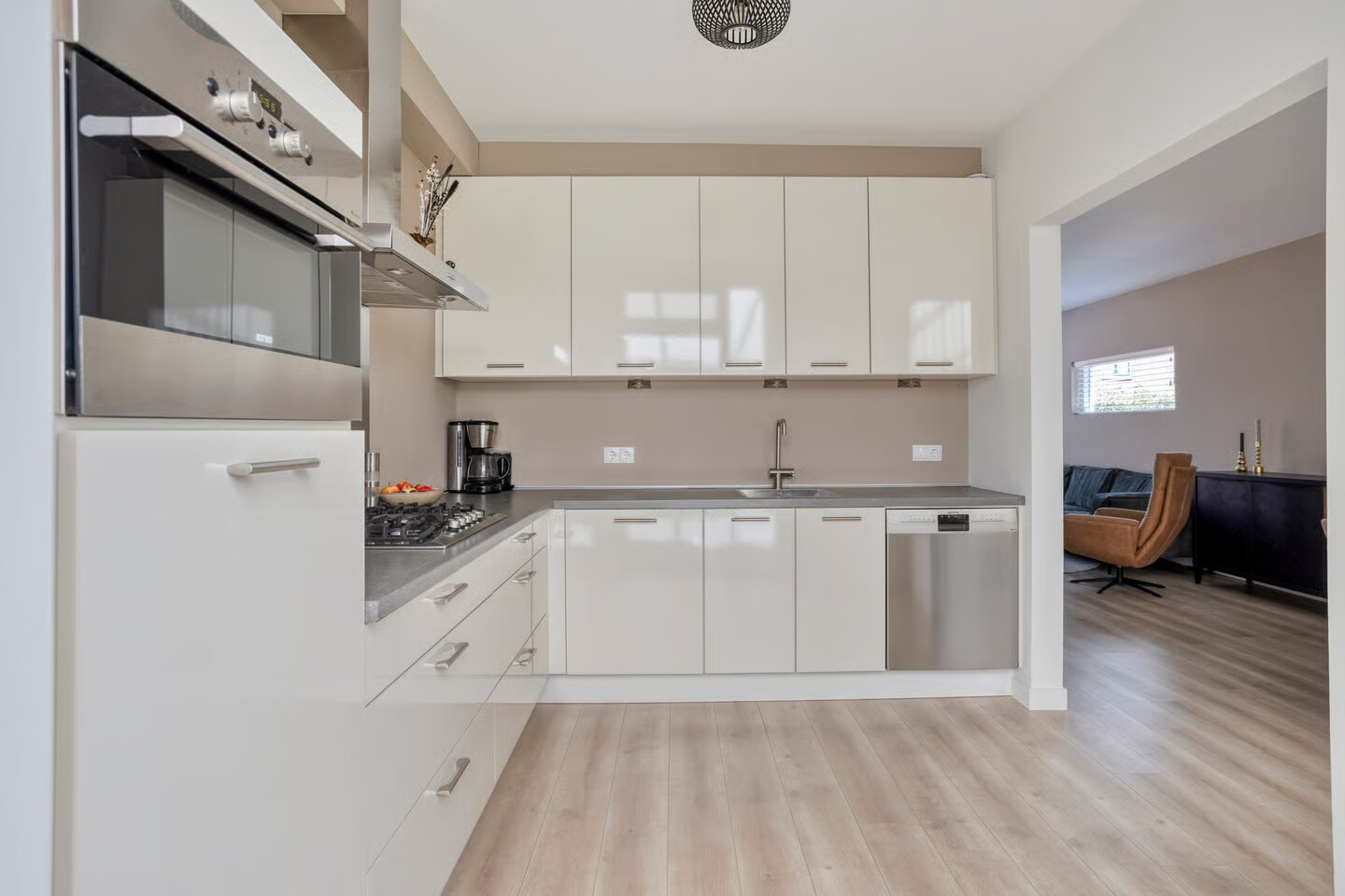 Tussenwoning te koop: Knippenbergstraat 9, Deurne