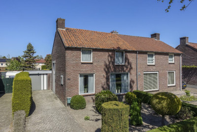 Pastoor Jacobsstraat 64