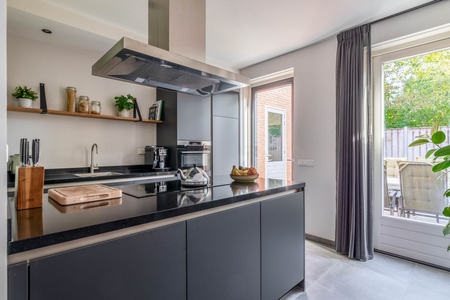 Hoekwoning te koop: Het Derp 15, Deurne