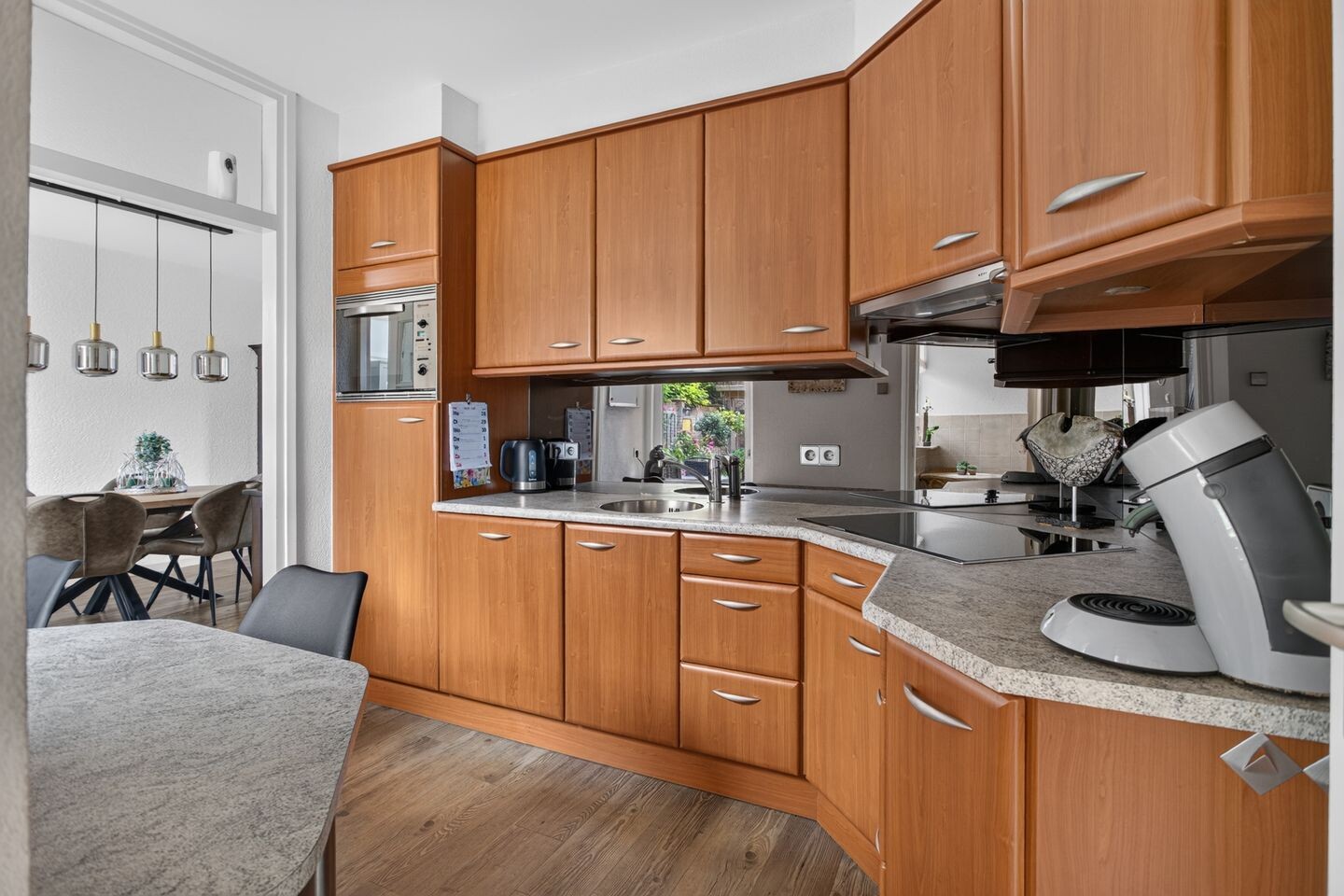 Tussenwoning te koop: Donge 18, Deurne