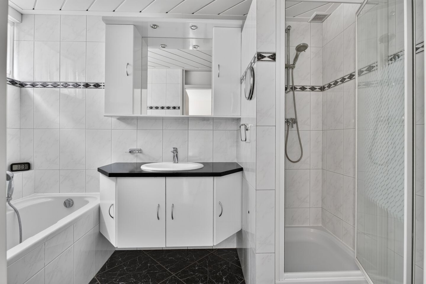Tussenwoning te koop: Donge 18, Deurne