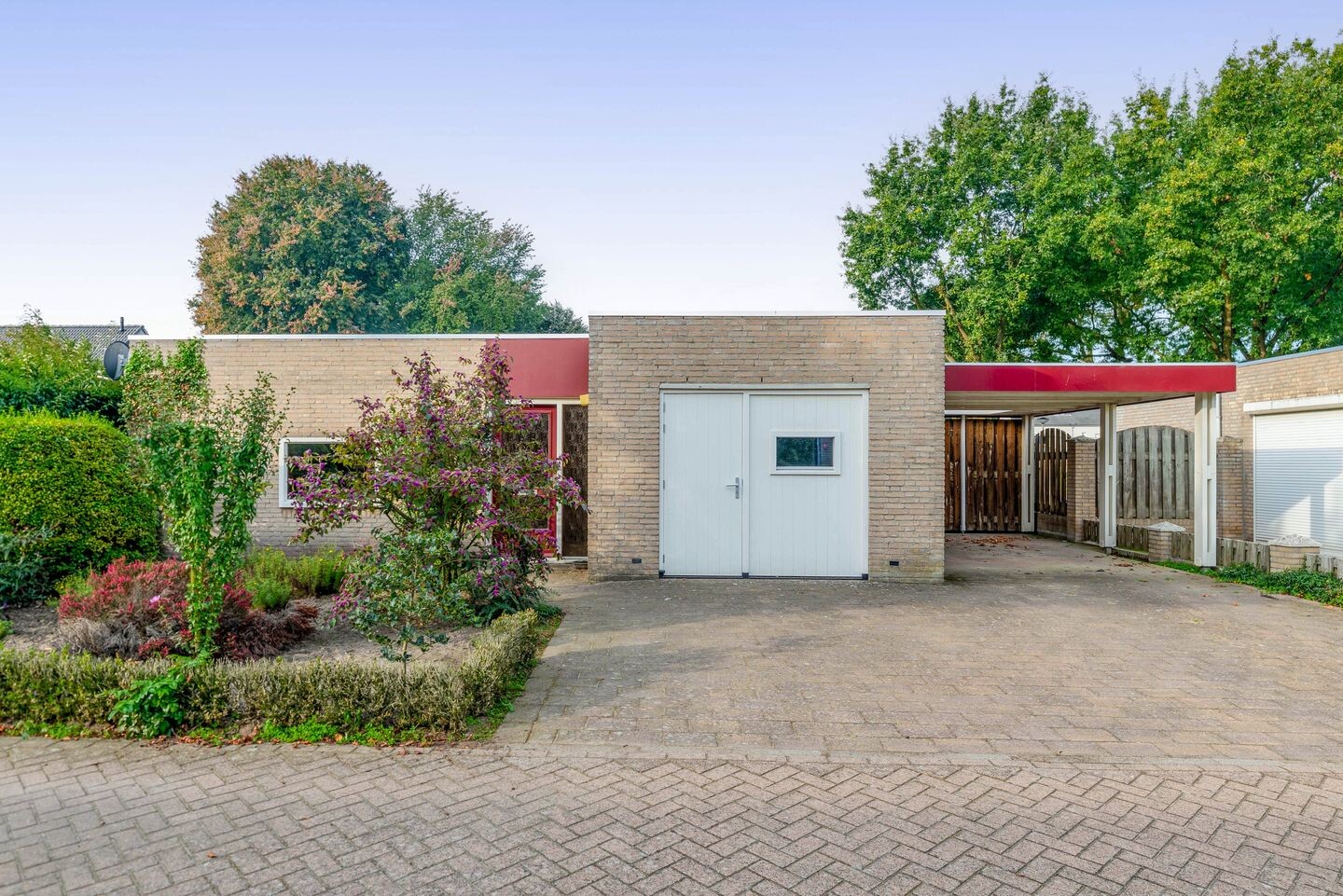 Vrijstaande woning te koop: Dommel 28, Deurne