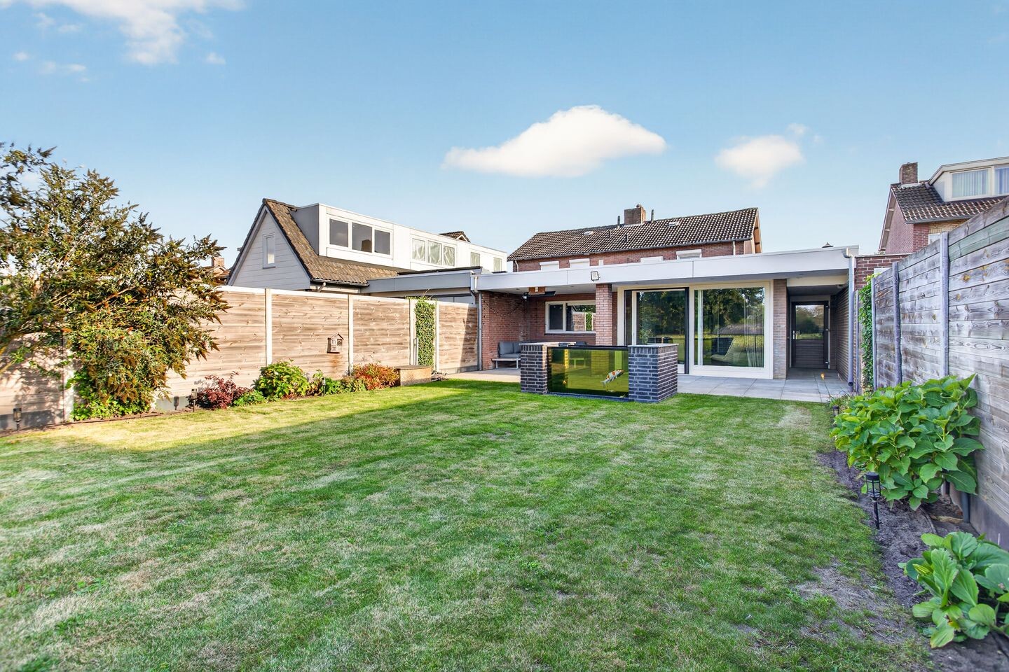 Twee-onder-één-kap te koop: Eekstraat 21, Deurne