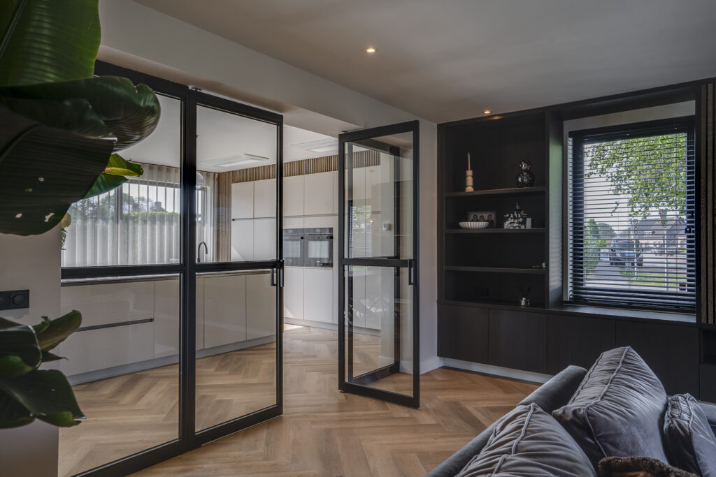 Vrijstaande woning te koop: Vinkenbroek 2, Neerkant