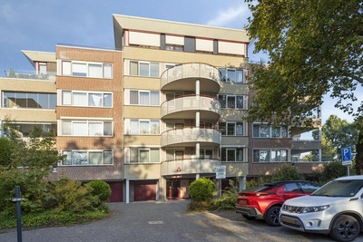 Alfridahof 38