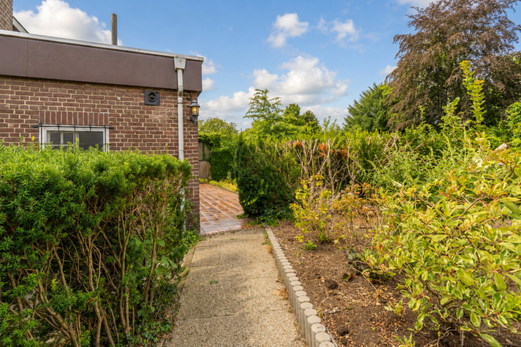 Vrijstaande woning te koop: Stationsweg 27, Venray