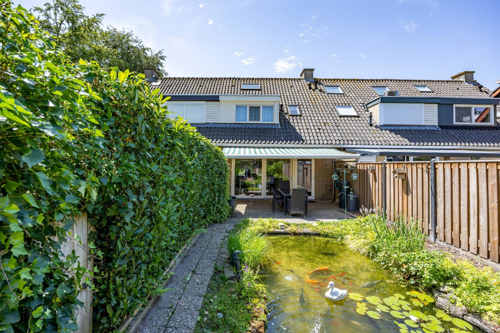 Tussenwoning te koop: Mambostraat 32, Venray