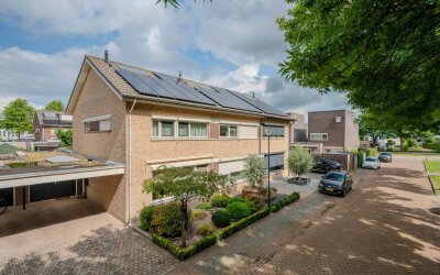 Rosa Manusstraat 57