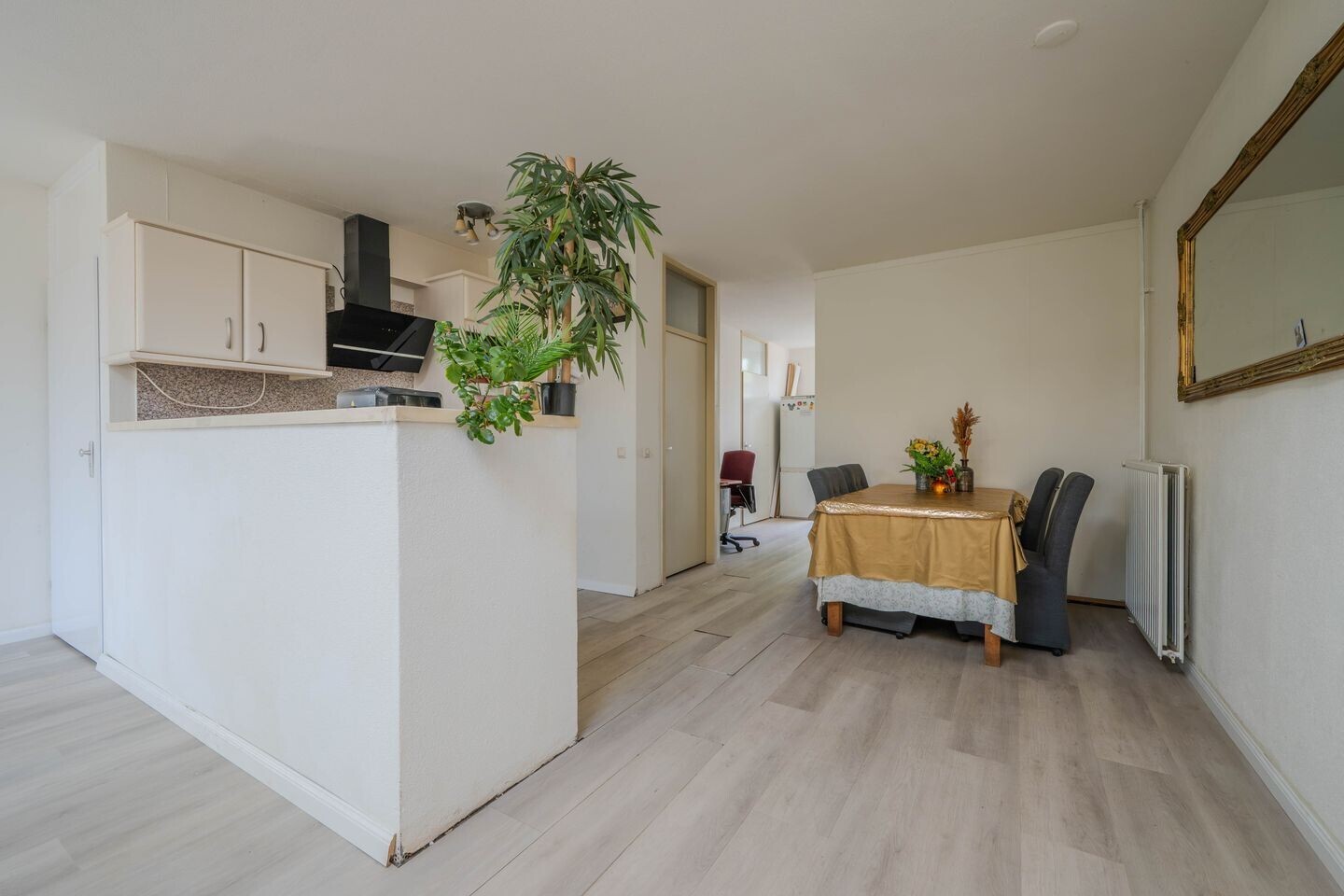 Tussenwoning te koop: Aronskelk 78, Venray